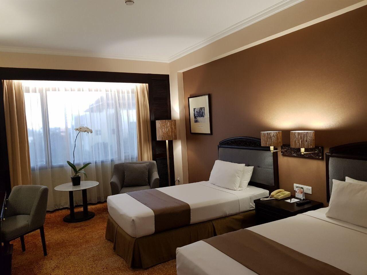Grand Diamond Hotel Yogyakarta Maguwo Extérieur photo